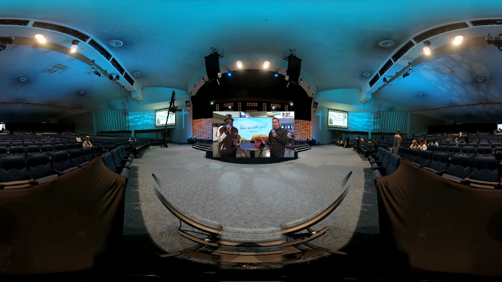 virtual reality church services