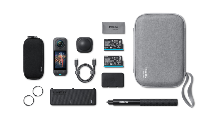 Insta360 X5 Essentials Bundle