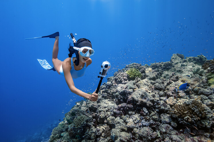 using Insta360 X3 as an underwater camera