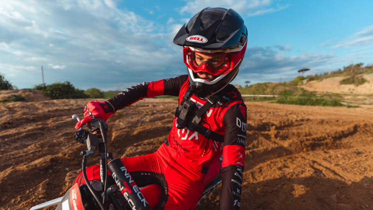 mountain biking camera insta360 x5
