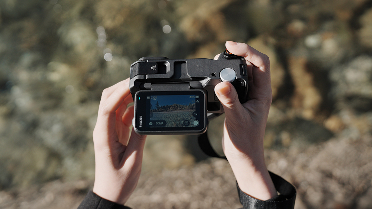 waterproof and durable adventure cam