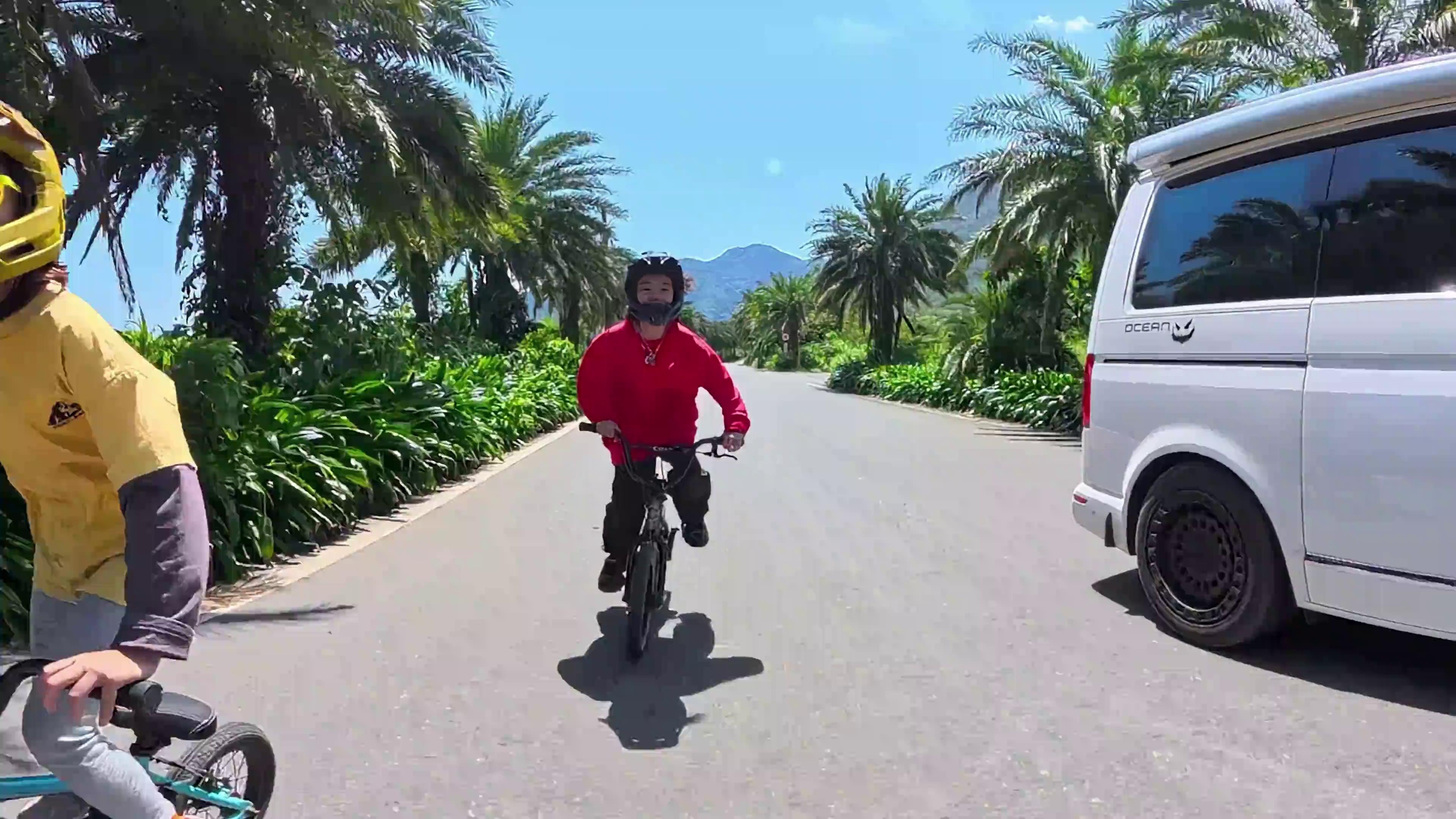 360度あらゆるアングルを捉えるカメラ｜Insta360