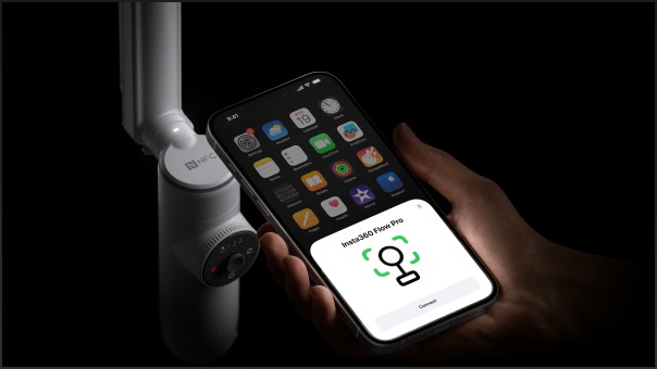 Insta360 Flow Pro: AI Smartphone Gimbal with Apple DockKit
