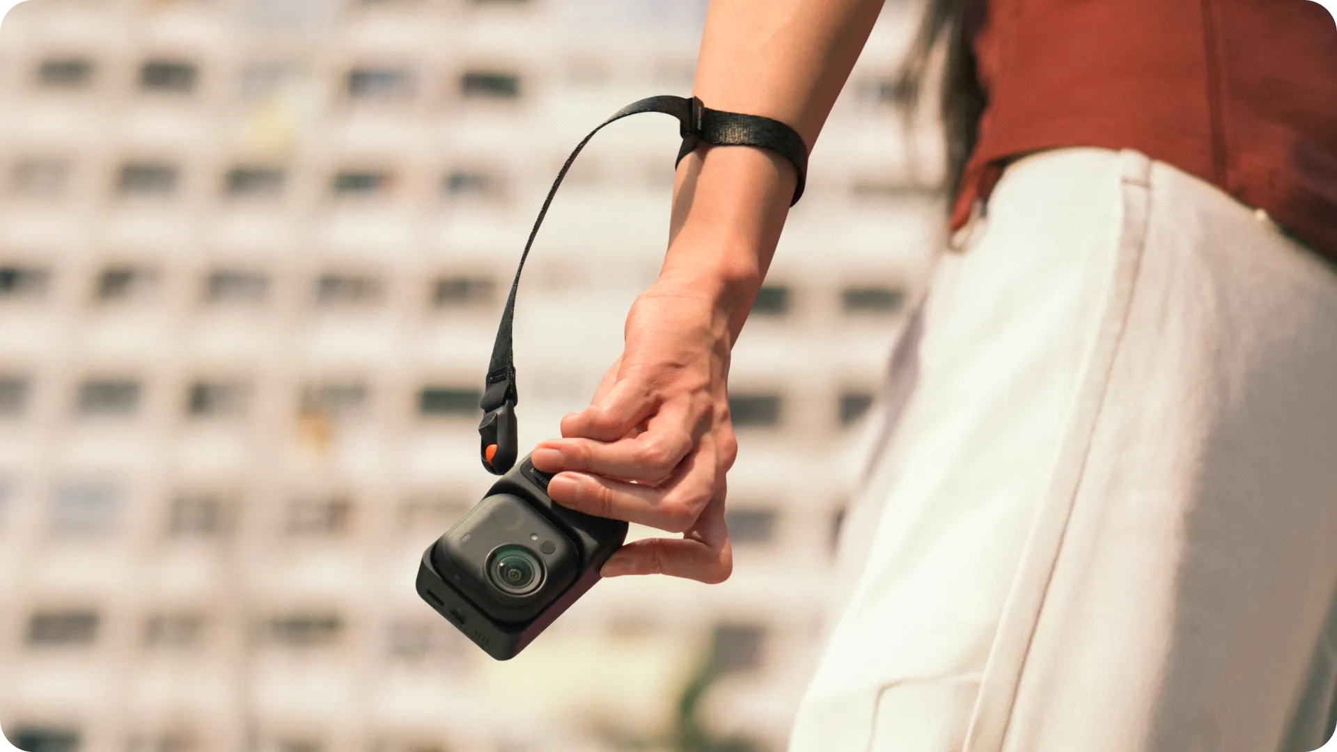 Insta360 Quick Release Wrist Strap with quick buckle