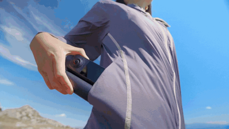 Insta360 X4 Air Foldable Selfie Stick.