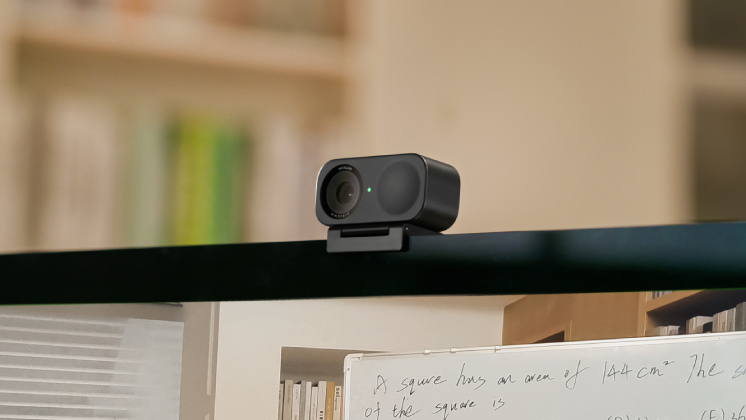 best webcam for twitch streaming - Insta360 Link 2C